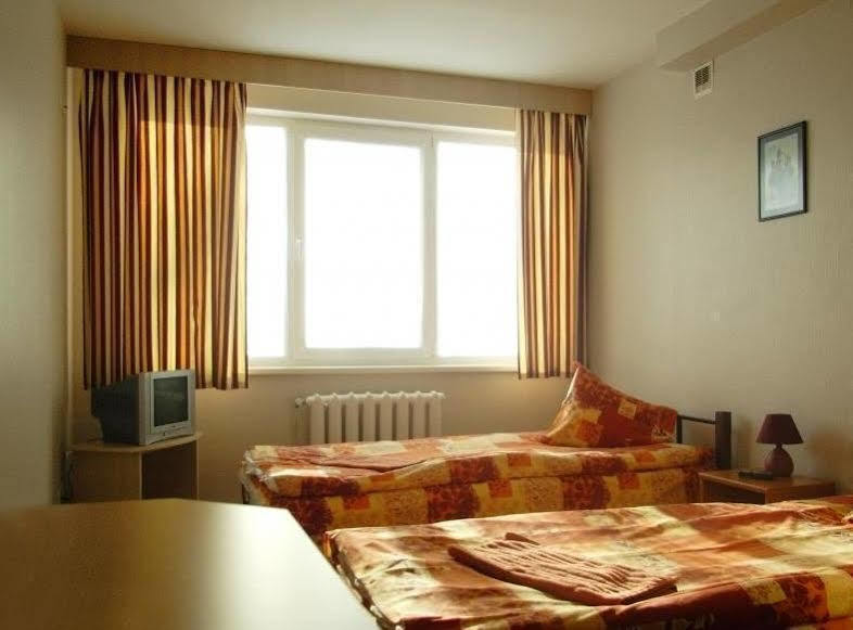 Hostel Brize リエパーヤ エクステリア 写真