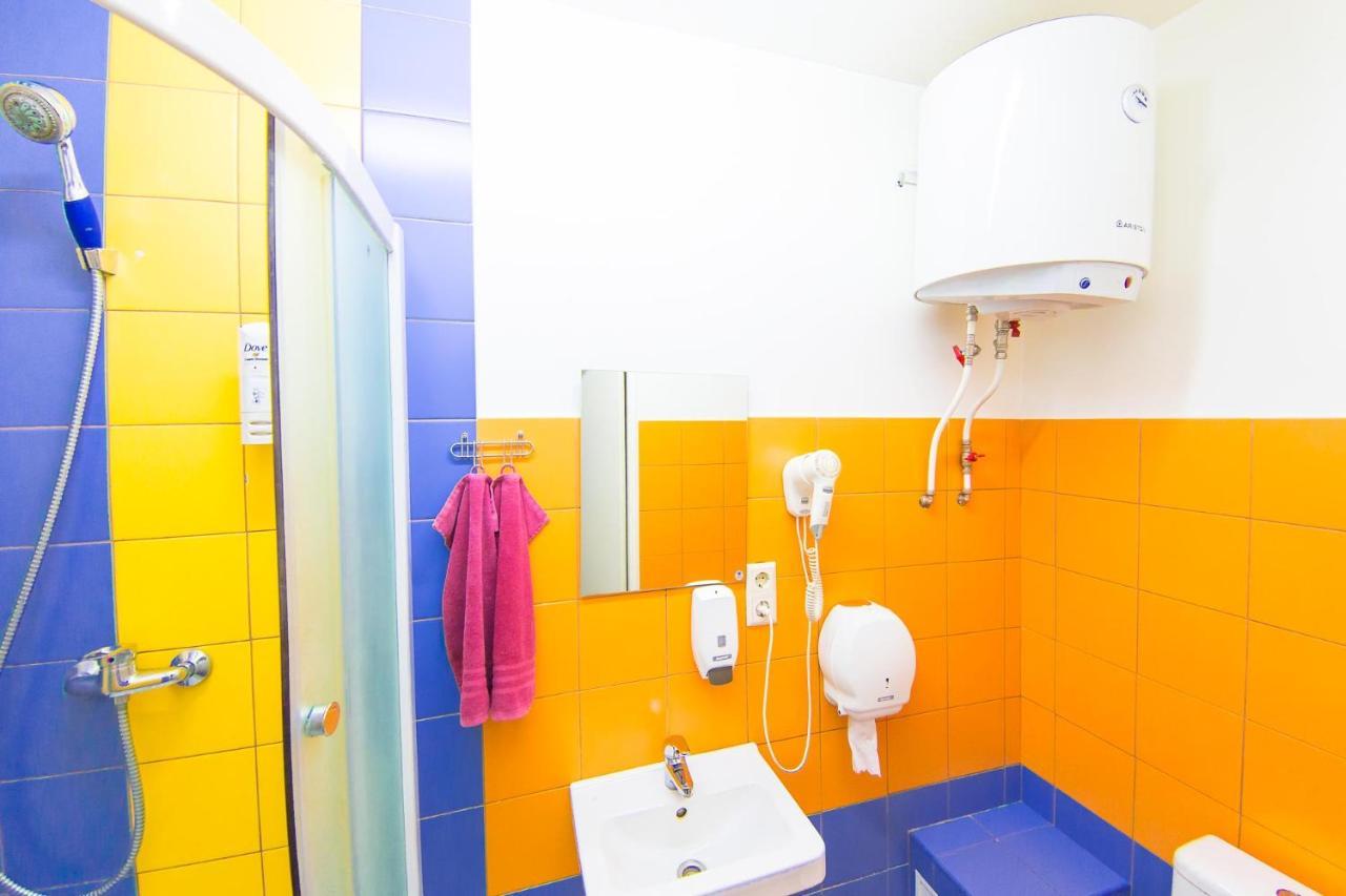 Hostel Brize リエパーヤ エクステリア 写真